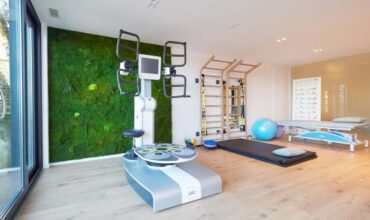 rehabilitacijski-centar-green-touch-moss-wall-zeleni-zid